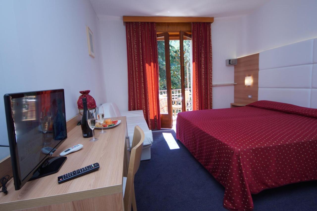 Hotel Alpi Malcesine Eksteriør billede