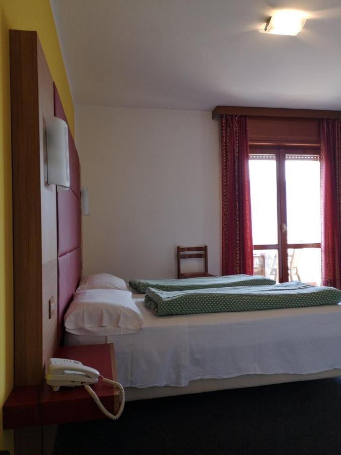 Hotel Alpi Malcesine Eksteriør billede