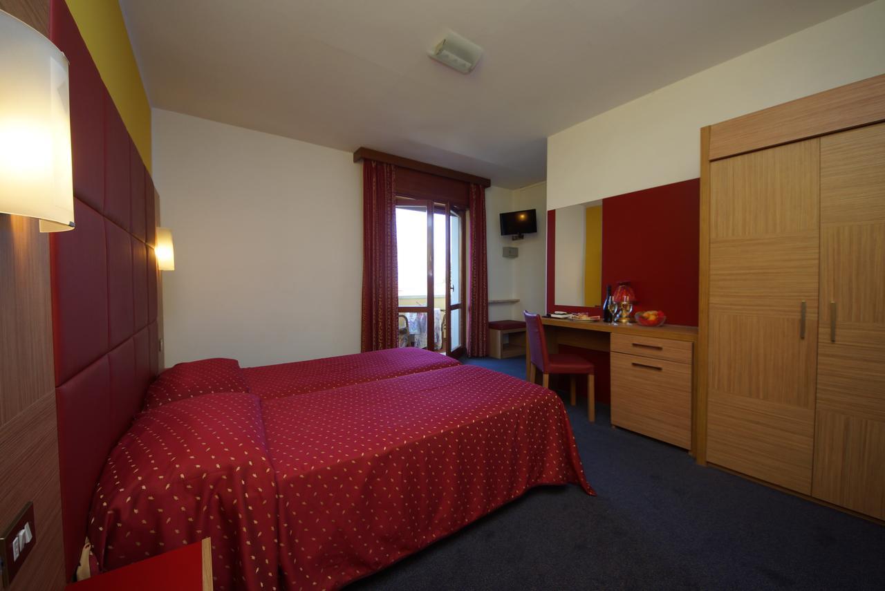 Hotel Alpi Malcesine Eksteriør billede
